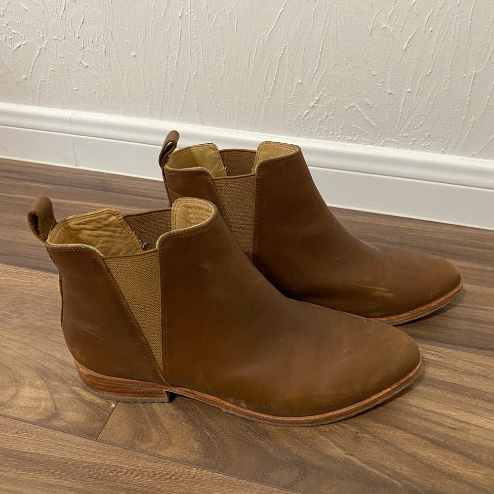 Insole Brown Chelsea Boots